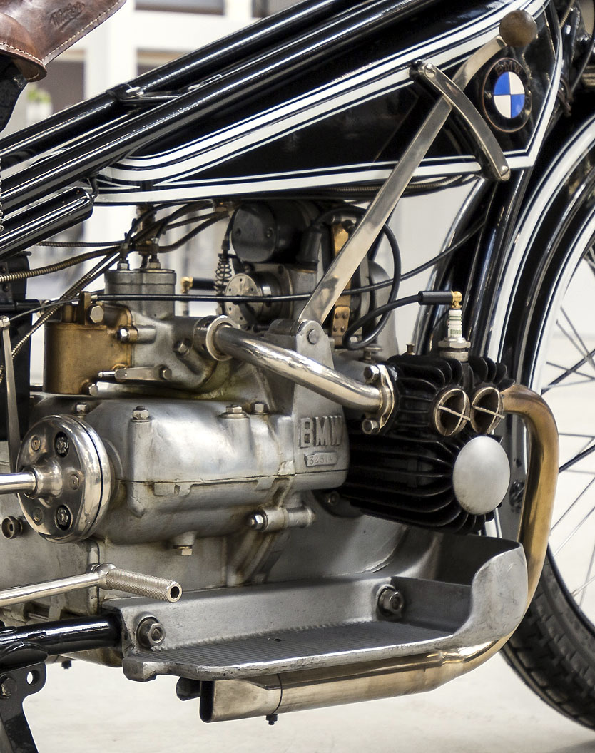 aP90212688-highResscrop