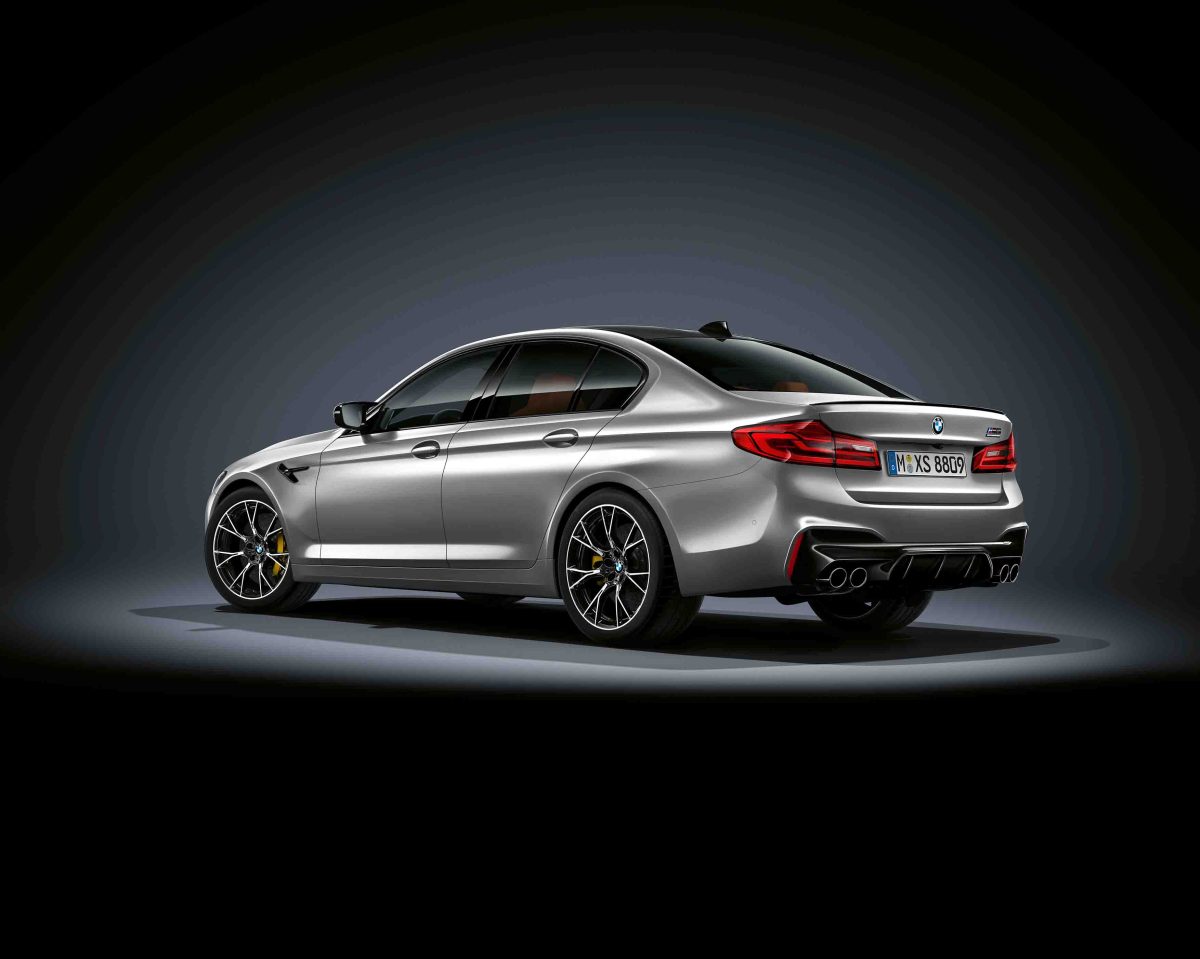 aP90300388_highRes_the-new-bmw-m5-compes
